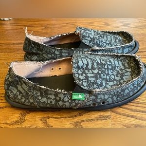Sanuk Donna slip ons